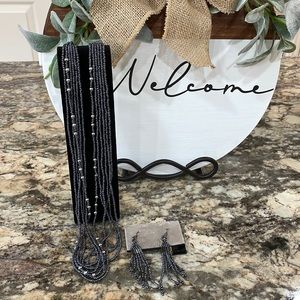 NWOT Necklace and Earring Bead Set